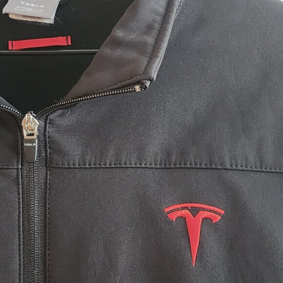 Tesla Jacket Mens Small Black Softshell Full Zip Performance Fleece Lined Logo - Picture 2 of 12